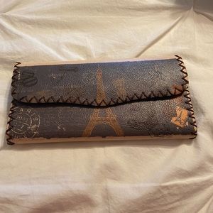 Eiffel Tower wallet.